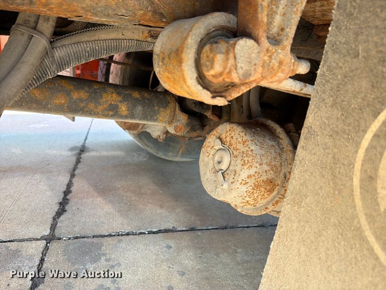 image for item FH6189 2012 International 7300 flatbed truck