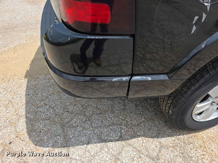 image for item FH6207 2008 Ford Explorer SUV