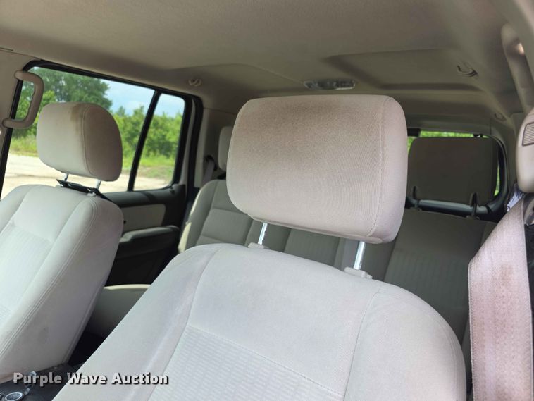 image for item FH6207 2008 Ford Explorer SUV