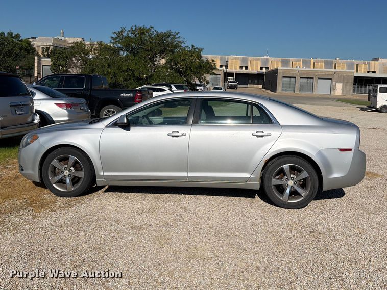 image for item FH6266 2011 Chevrolet Malibu LT 
