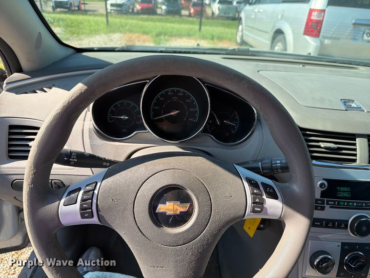 image for item FH6266 2011 Chevrolet Malibu LT 