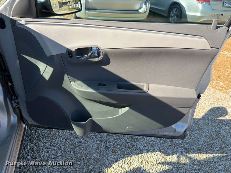image for item FH6266 2011 Chevrolet Malibu LT 