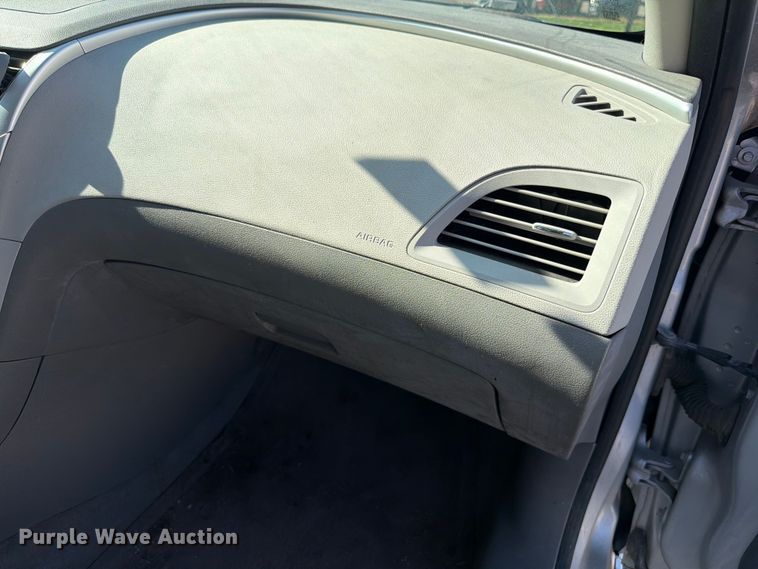 image for item FH6266 2011 Chevrolet Malibu LT 