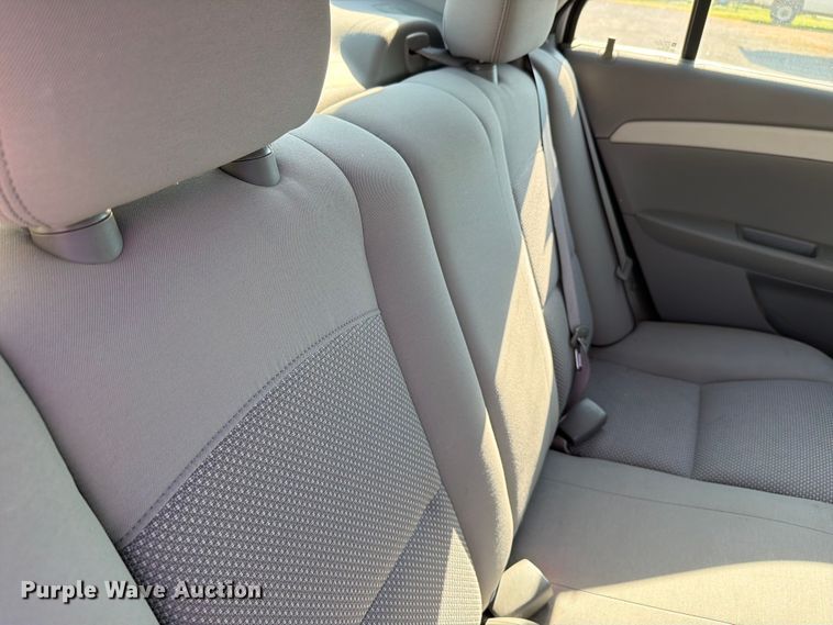 image for item FH6266 2011 Chevrolet Malibu LT 