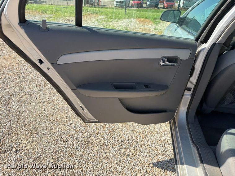 image for item FH6266 2011 Chevrolet Malibu LT 