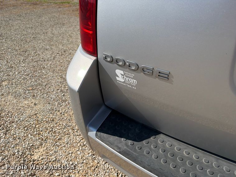 image for item FH6267 2010 Dodge Grand Caravan SXT van