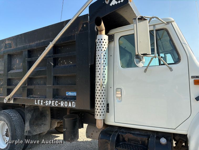 image for item FK3506 2002 International F4900 dump truck