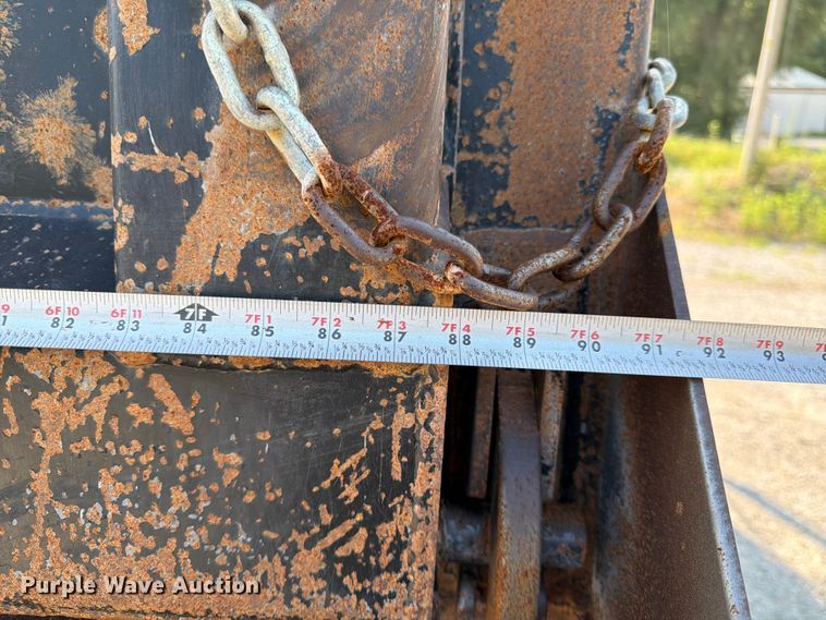 image for item FK3506 2002 International F4900 dump truck