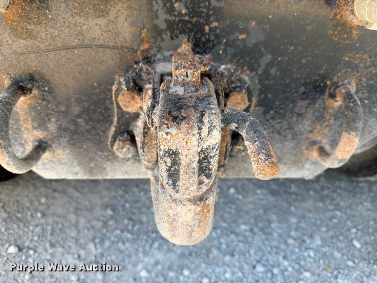image for item FK3506 2002 International F4900 dump truck