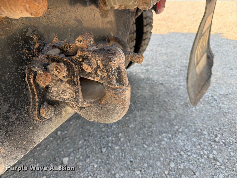 image for item FK3506 2002 International F4900 dump truck