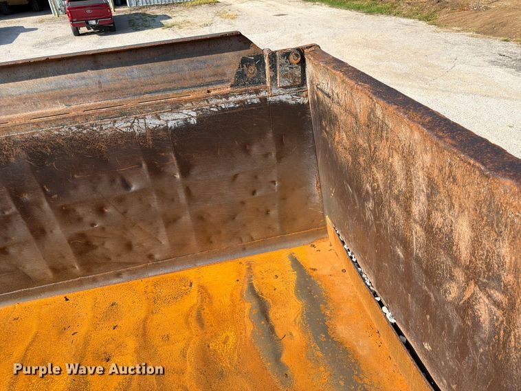 image for item FK3506 2002 International F4900 dump truck