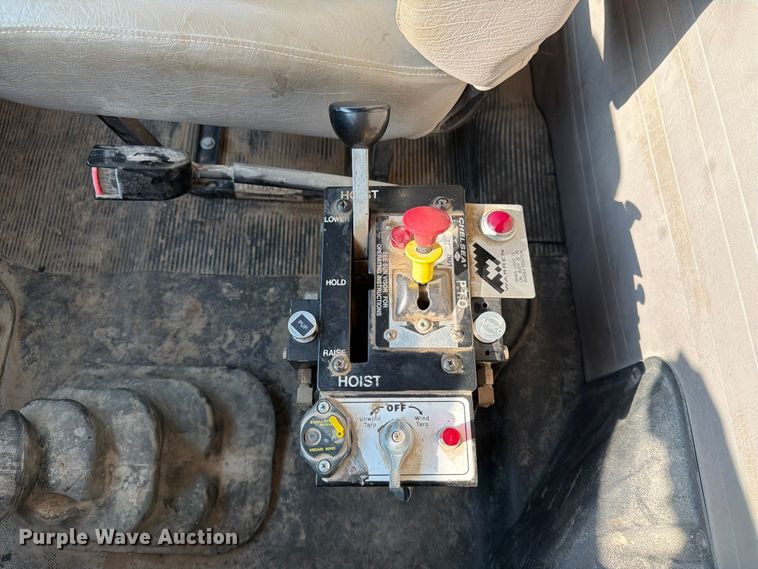 image for item FK3506 2002 International F4900 dump truck