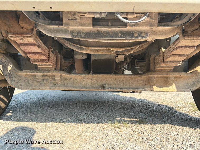 image for item FK3506 2002 International F4900 dump truck