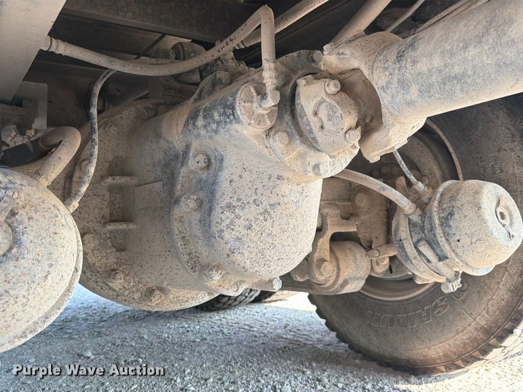 image for item FK3506 2002 International F4900 dump truck