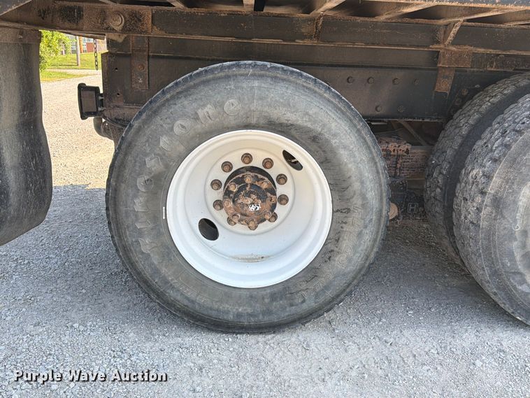 image for item FK3506 2002 International F4900 dump truck