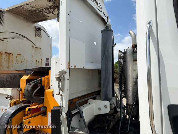 image for item FK4051 2018 Freightliner M2 refuse truck