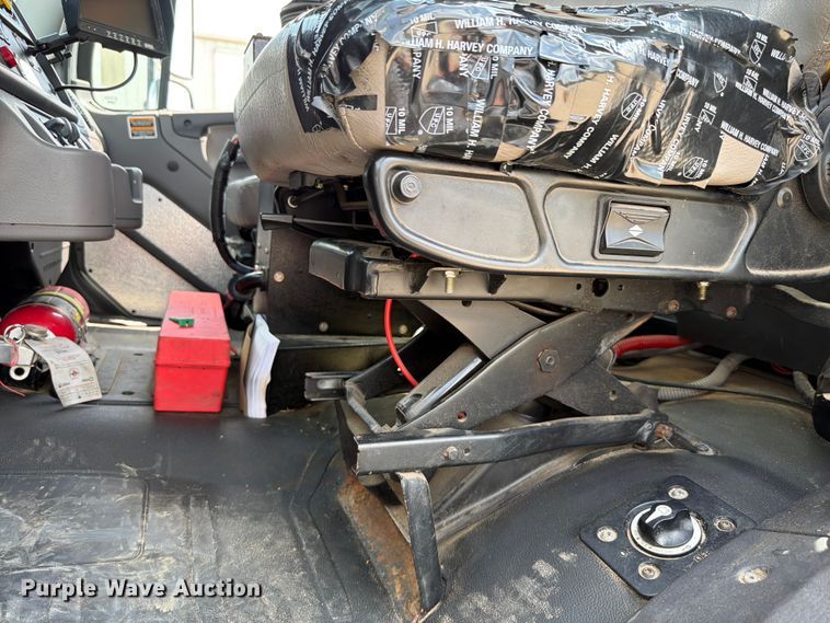 image for item FK4051 2018 Freightliner M2 refuse truck