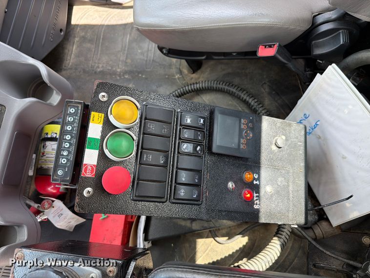 image for item FK4051 2018 Freightliner M2 refuse truck