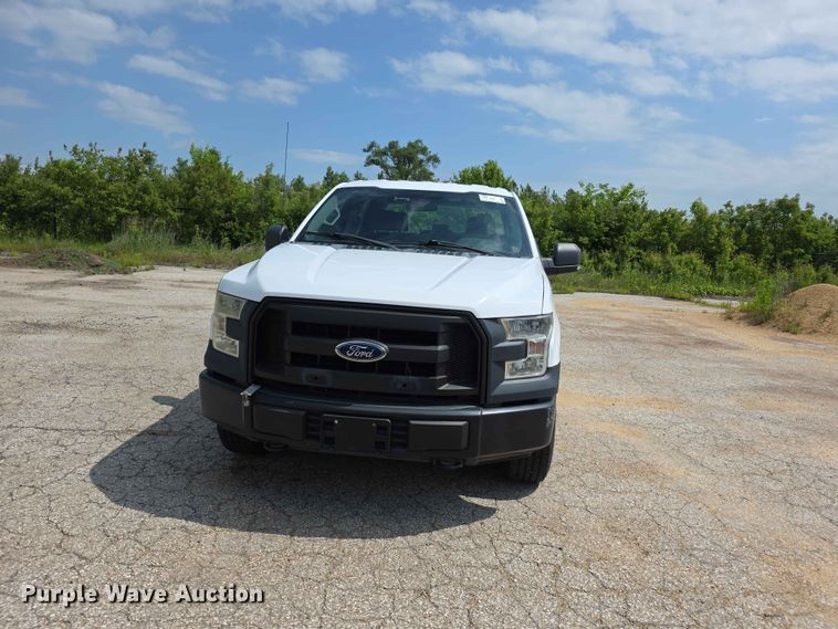 image for item FN5701 2017 Ford F150 Crew Cab pickup truck
