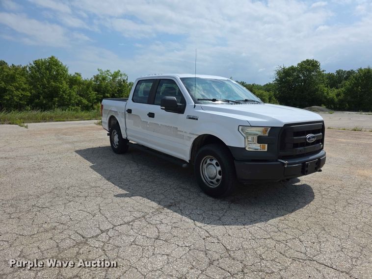 image for item FN5701 2017 Ford F150 Crew Cab pickup truck