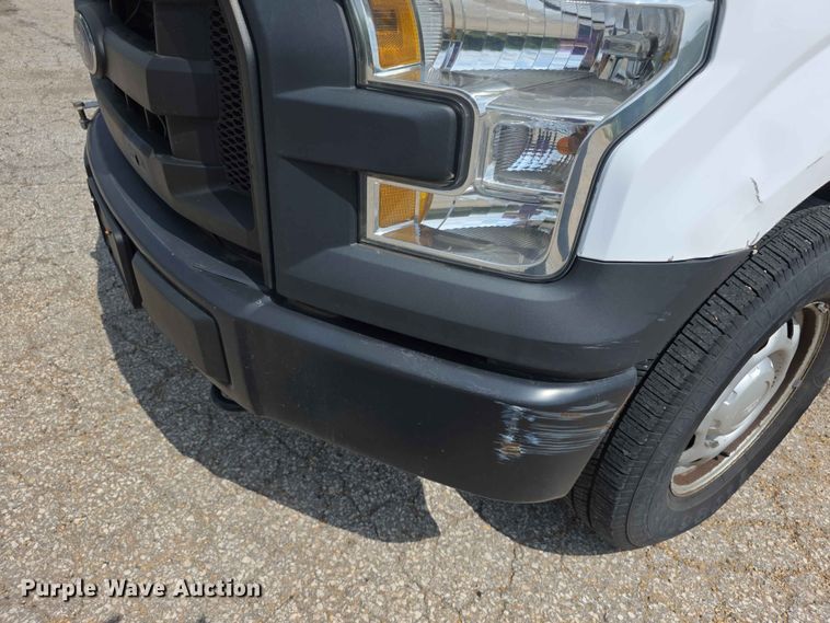 image for item FN5701 2017 Ford F150 Crew Cab pickup truck