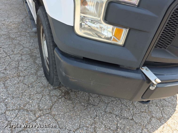 image for item FN5701 2017 Ford F150 Crew Cab pickup truck