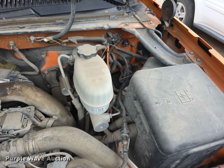 image for item FN5707 2004 Chevrolet Silverado 2500 HD pickup truck