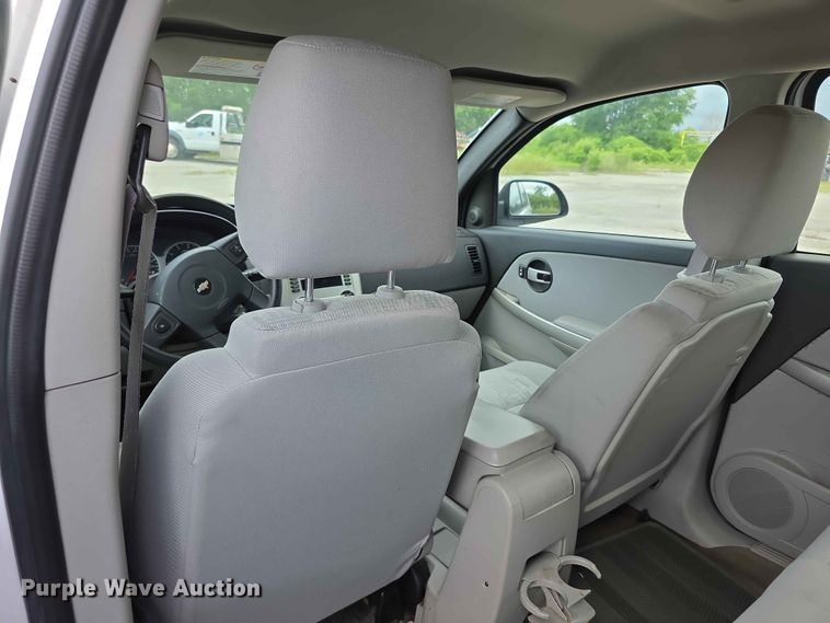 image for item FN5708 2006 Chevrolet Equinox LS SUV