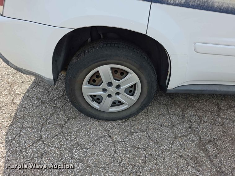 image for item FN5708 2006 Chevrolet Equinox LS SUV