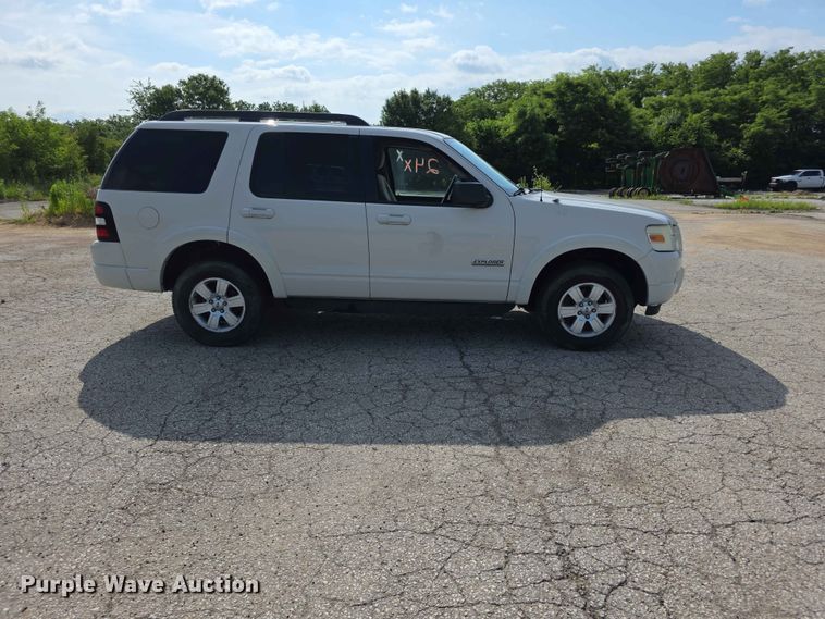 image for item FN5709 2008 Ford Explorer XLT SUV