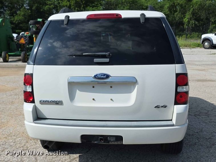 image for item FN5709 2008 Ford Explorer XLT SUV