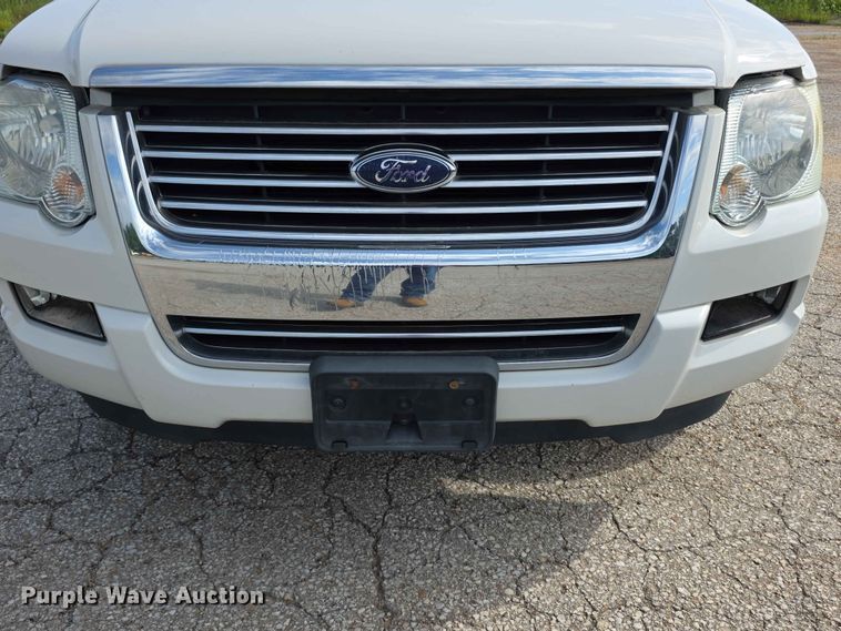 image for item FN5709 2008 Ford Explorer XLT SUV