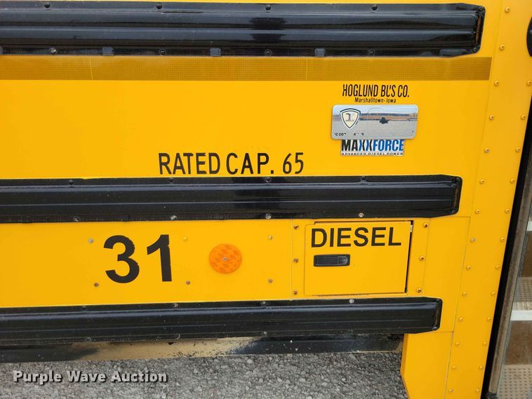 image for item FU0009 2014 International school bus