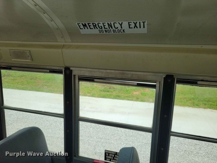 image for item FU0009 2014 International school bus