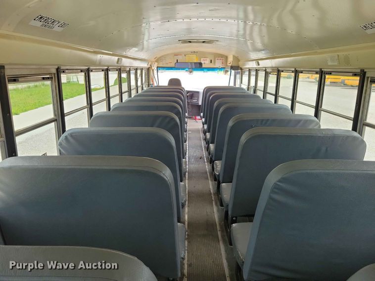 image for item FU0009 2014 International school bus
