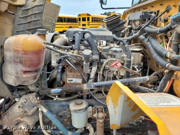 image for item FU0009 2014 International school bus