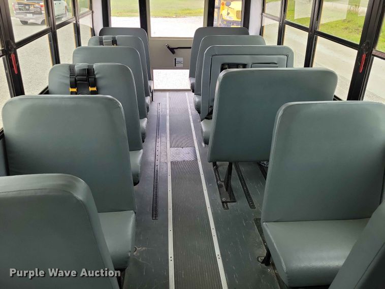 image for item FU0010 2016 Thomas Built B2 school bus