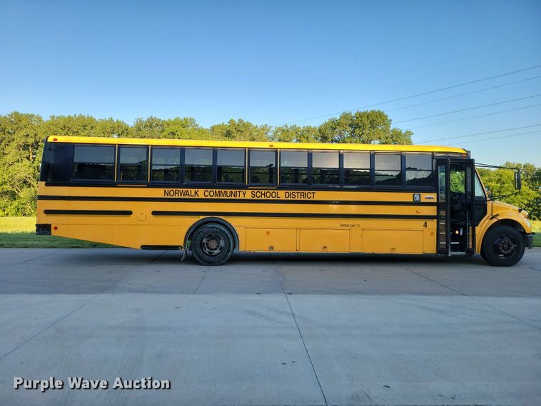 image for item FU0028 2011 Thomas 341TS school bus