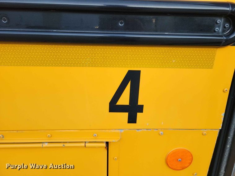 image for item FU0028 2011 Thomas 341TS school bus