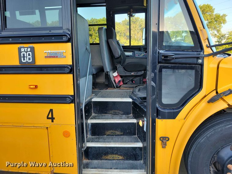 image for item FU0028 2011 Thomas 341TS school bus