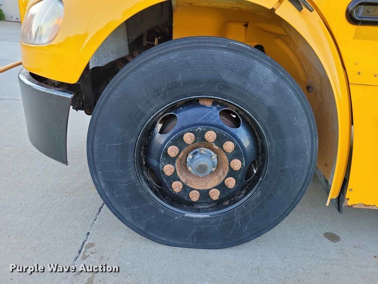 image for item FU0028 2011 Thomas 341TS school bus
