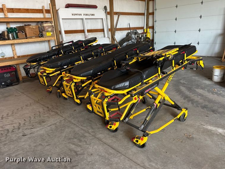 (4) Stryker stretchers