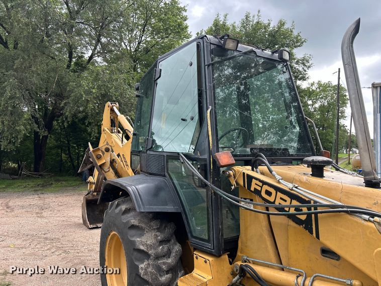 image for item NM9820 1989 Ford 455C backhoe