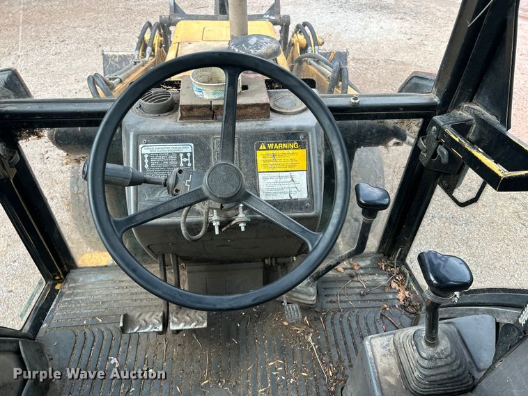 image for item NM9820 1989 Ford 455C backhoe