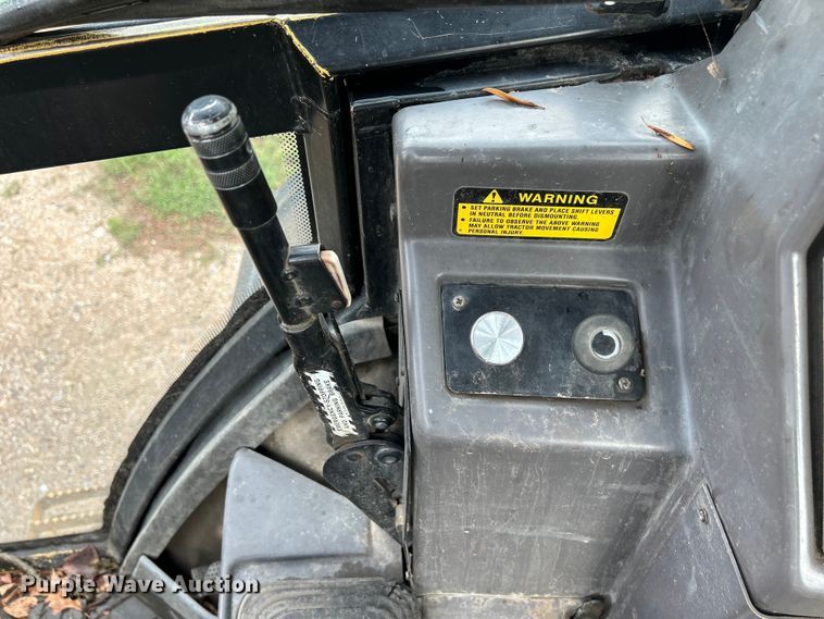 image for item NM9820 1989 Ford 455C backhoe