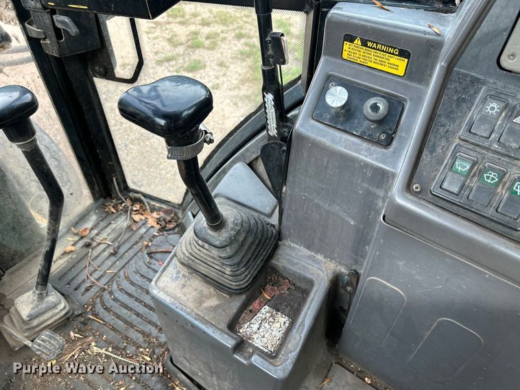 image for item NM9820 1989 Ford 455C backhoe