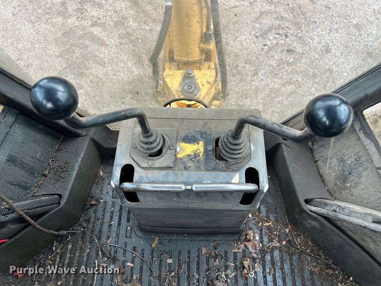 image for item NM9820 1989 Ford 455C backhoe