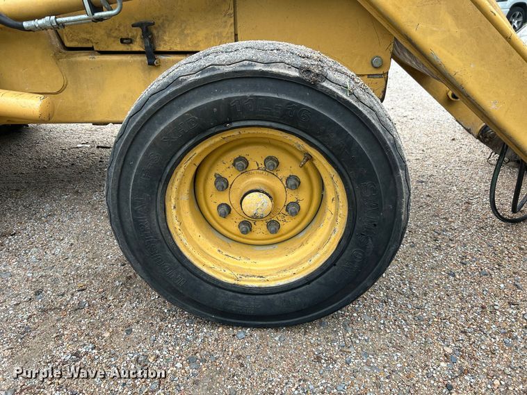 image for item NM9820 1989 Ford 455C backhoe