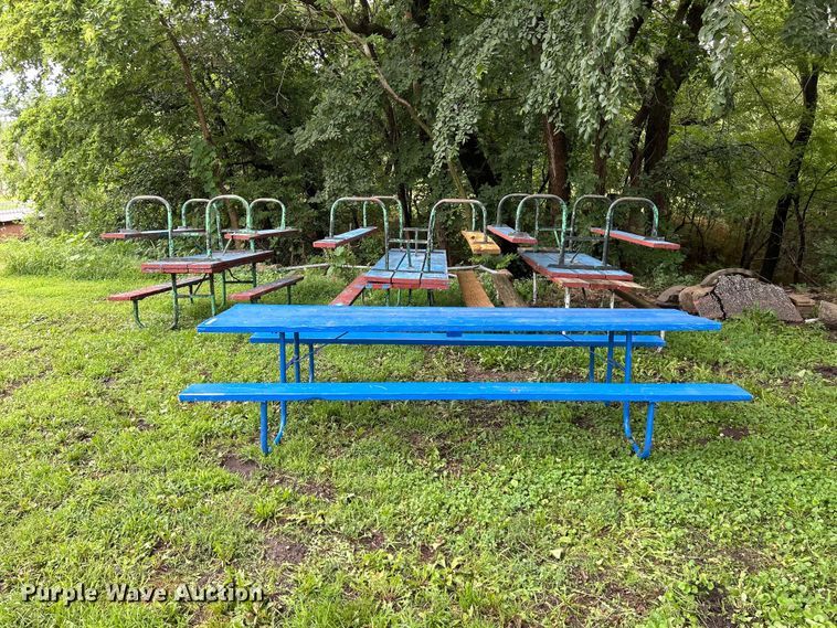 image for item NM9822 (7) picnic tables