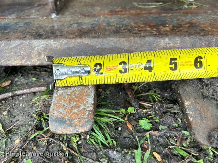 image for item NM9823 Excavator bucket